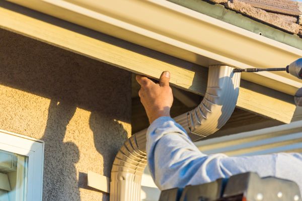 Aluminum Rain Gutter Service in Shelby